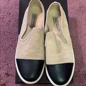 Steve Madden women slip on shoes